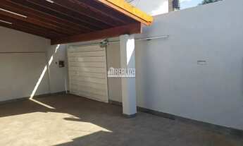 Imagem 5: Casa com 3 Quarto(s) e 2 banheiro(s) para Alugar, 115 m² por R$ 3889 / Mês