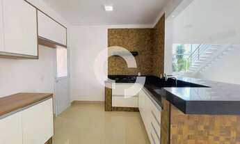 Imagem 7: Casa em Condomínio, para aluguel, 3 quartos, sendo 3 suítes e 4 vagas - 12.000,00