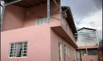 Imagem 6: Sobrado Amplo em Araraquara - Saia do Aluguel com Grande Oportunidade