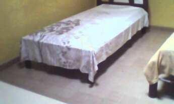 Imagem 5: Quarto em quitinetes c/ móveis, energia, água, internet e garagem (automática) p mulheres