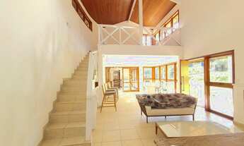 Imagem 3: Casa tipo Chacara isolada de esquina uso como térrea em condomínio fechado Embu das Artes