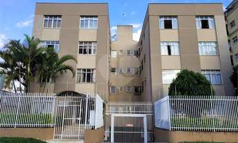 Imagem: Curitiba - Apartamento Padrão - Portão