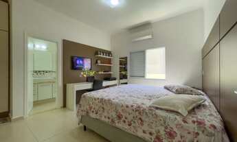 Imagem 5: Casa de condomínio para venda tem 376 metros quadrados com 7 quartos em Marambaia - Vinhed