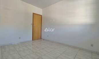 Imagem 2: Casa, 02 quartos, 02 salas, 03 banheiros, 01 vaga coberta, Bairro Planalto - Belo Horizont