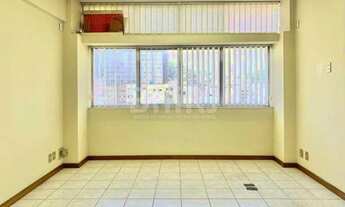 Imagem: BOTAFOGO - Sala na Rua Real Grandeza, esquina