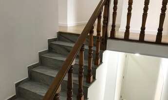 Imagem 6: Sobrado para venda possui 180 metros quadrados com 4 quartos