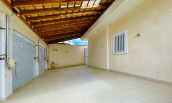 Imagem 2: Casa para venda com 360 metros quadrados com 3 quartos em Canto do Forte - Praia Grande