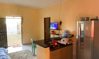 Imagem 2: Casa, rua asfaltada, não alaga