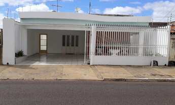 Imagem: Casa com Piscina no Cidade Alta