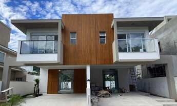 Imagem: Sobrado para venda tem 186 metros quadrados