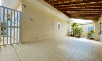 Imagem 3: Casa para venda com 360 metros quadrados com 3 quartos em Canto do Forte - Praia Grande