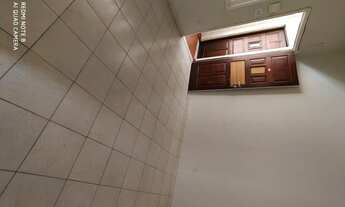 Imagem 2: Apartamento tipo casa, térreo, 2 qtos, 48m²