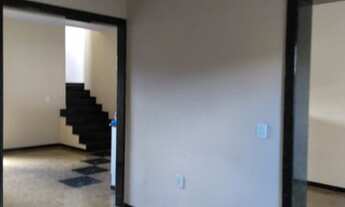 Imagem 2: Casa duplex em Nova Venécia