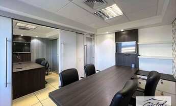 Imagem: Sala totalmente mobiliada, pronta para uso!