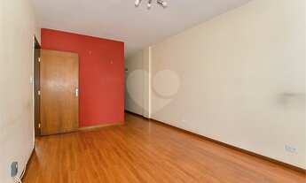 Imagem 6: Curitiba - Apartamento Padrão - Água Verde