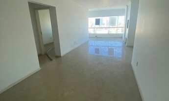 Imagem 3: Apartamento no centro 2 dormitórios com box