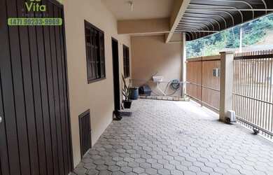 Imagem 2: Casa com 5 dormitórios e 3 vagas de garagem cobertas venda, 270 m² por R$ 300.000 - Vorsta