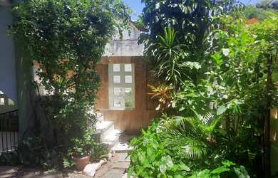 Imagem 2: Vende-se em Stella Maris 2 casas, andares totalmente independentes, cada com 2/4 sendo 1 s