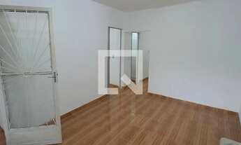 Imagem 2: Casa para Aluguel - Centro, 1 Quarto, 45 m2