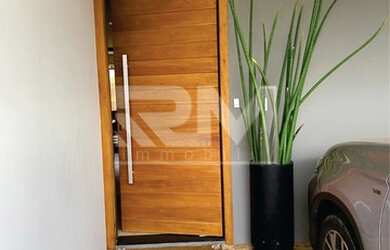 Imagem 2: Lindo sobrado com 220m2, 3 suites, 5 banheiros, completo em armários