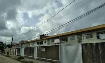 Imagem: Aluga-se casa térreo condomínio fechado