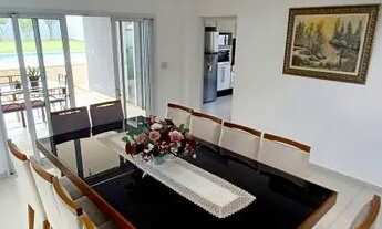 Imagem: Sobrado 5 suítes, closet, piscina, área