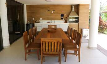 Imagem 6: Casa de condomínio para venda tem 280 metros quadrados com 8 quartos