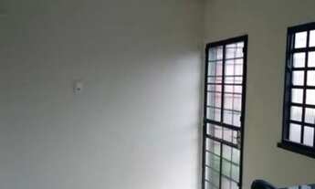 Imagem 2: Novinho Kitnet Pequenininho já vem com Split. Não paga Água. Só Paga Luz