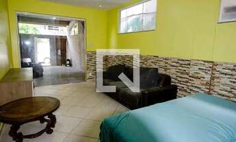 Imagem 1: Casa para Aluguel - Vargem Pequena, 1 Quarto, 70 m2