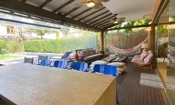 Imagem 6: Sobrado frente ao mar em Condomínio, com 4 Suítes na Praia de Barra do Una!