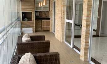 Imagem 2: Apartamento para venda possui 130 metros quadrados com 3 quartos em Gonzaga - Santos - São