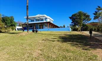 Imagem 4: Casa em condomínio com área de 2.500 m² em Mateus Leme/MG