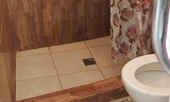 Imagem 2: Alugo Kitnet com mobília Leme/ Copacabana (entrada do chapéu mangueira