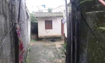 Imagem 5: Lote com 02 residências