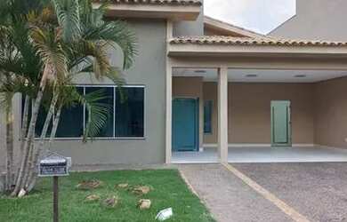 Imagem 2: Casa de condomínio para venda tem 216 metros quadrados com 3 quartos