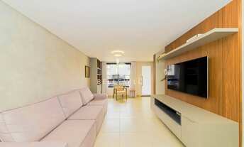 Imagem 5: Sobrado em Condomínio à Venda no Santa Candida, 3 quartos (1 suíte) e 2 vagas - Curitiba/P