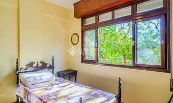 Imagem 3: Imóvel para venda possui 106 metros quadrados com 3 quartos em Santana - Porto Alegre - RS