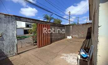 Imagem 2: Casa à venda, 3 quartos, Santa Mônica - Uberlândia/MG - Rotina Imobiliária