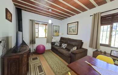 Imagem 4: Casa para Venda em Teresópolis, Fazenda Alpina, 2 dormitórios, 1 banheiro, 1 vaga