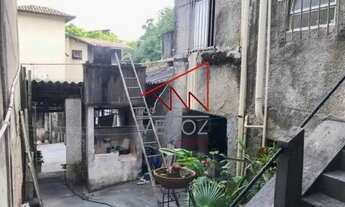 Imagem: Casa de rua - Duplex / Residencial / Glória