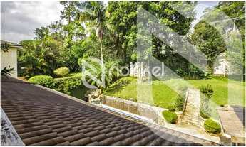 Imagem 4: Casa Encantadora no Alto da Boa Vista com Luz Natural e Ambientes Amplos