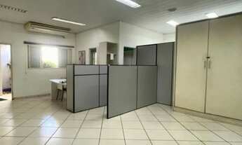 Imagem 2: Ponto comercial centro de Cuiaba com 580 m² com 9 salas com mobilia e ar condicionado com