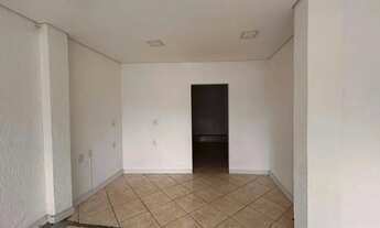 Imagem 3: Loja comercial em ótima localização na RS 040