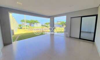 Imagem: Casa em condomínio à venda, 3 quartos