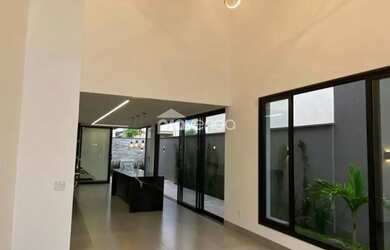 Imagem 4: CASA TÉRREA ALTO PADRÃO - 3 SUÍTES - ÁREA 155m² - PISCINA AQUECIDA - PARQVILLE JACARANDÁ