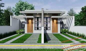 Imagem: Casa exclusiva com suíte, subsolo e área