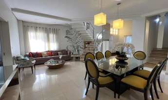 Imagem 7: Casa no Alphaville Imbuias 499,30m² privativos, 4 suítes, piscina e espaço gourmet Viven