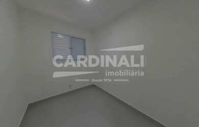 Imagem 6: Apartamento novo com porcelanato