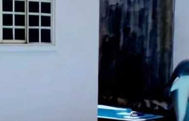 Imagem 2: CONDOMÍNIO VILLA DOS PÁSSAROS - CASA COM 3 QUARTOS, 1 SUÍTE, PISCINA, 2 VAGAS, QUINTAL