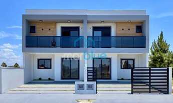 Imagem 2: Sobrado Geminado para Venda em Balneário Gaivota, SANTA FÉ, 2 dormitórios, 2 suítes, 3 ban